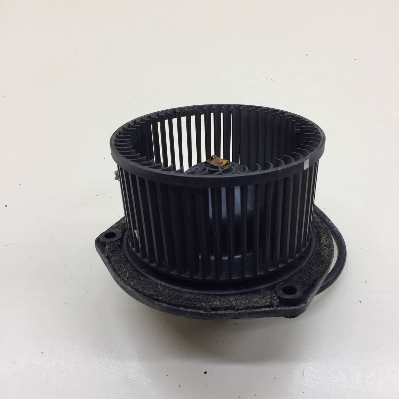 Моторчик отопителя Lada Priora 2007-2018