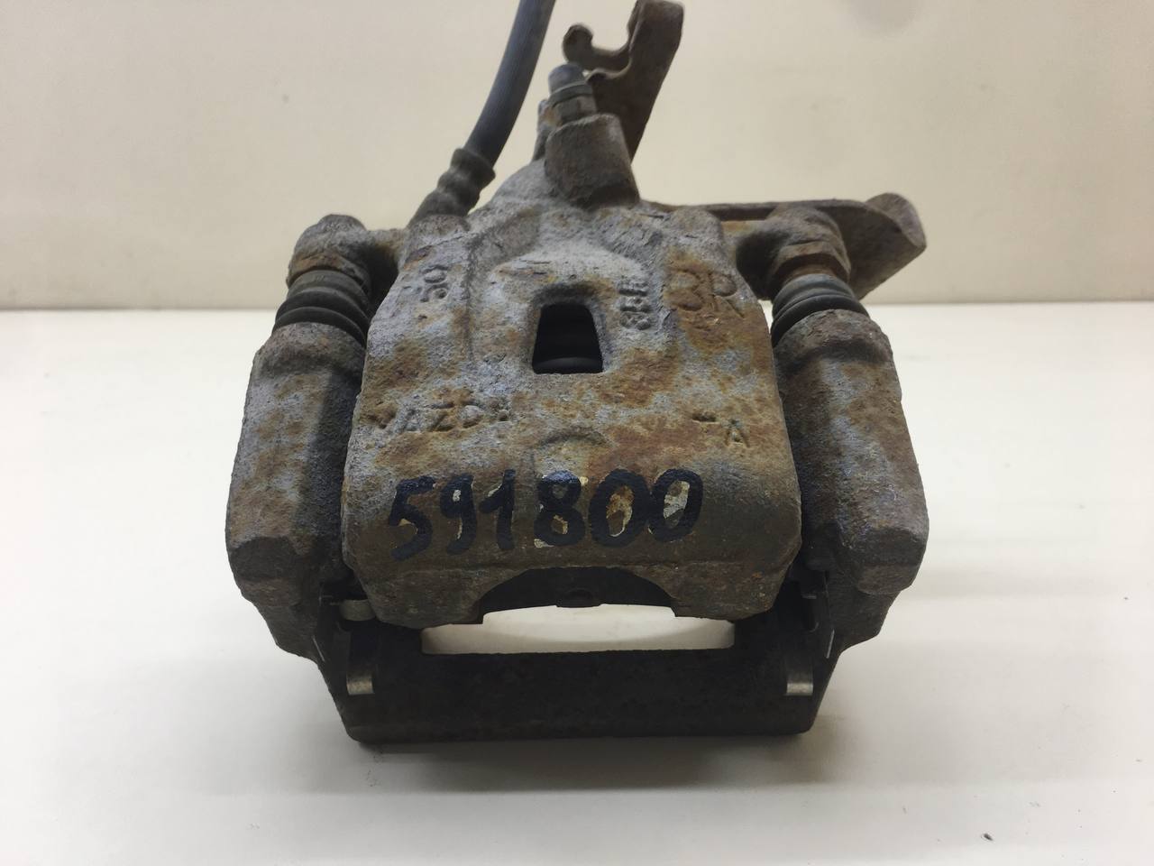 Суппорт задний правый Mazda CX-5 (KE) 2011-2017