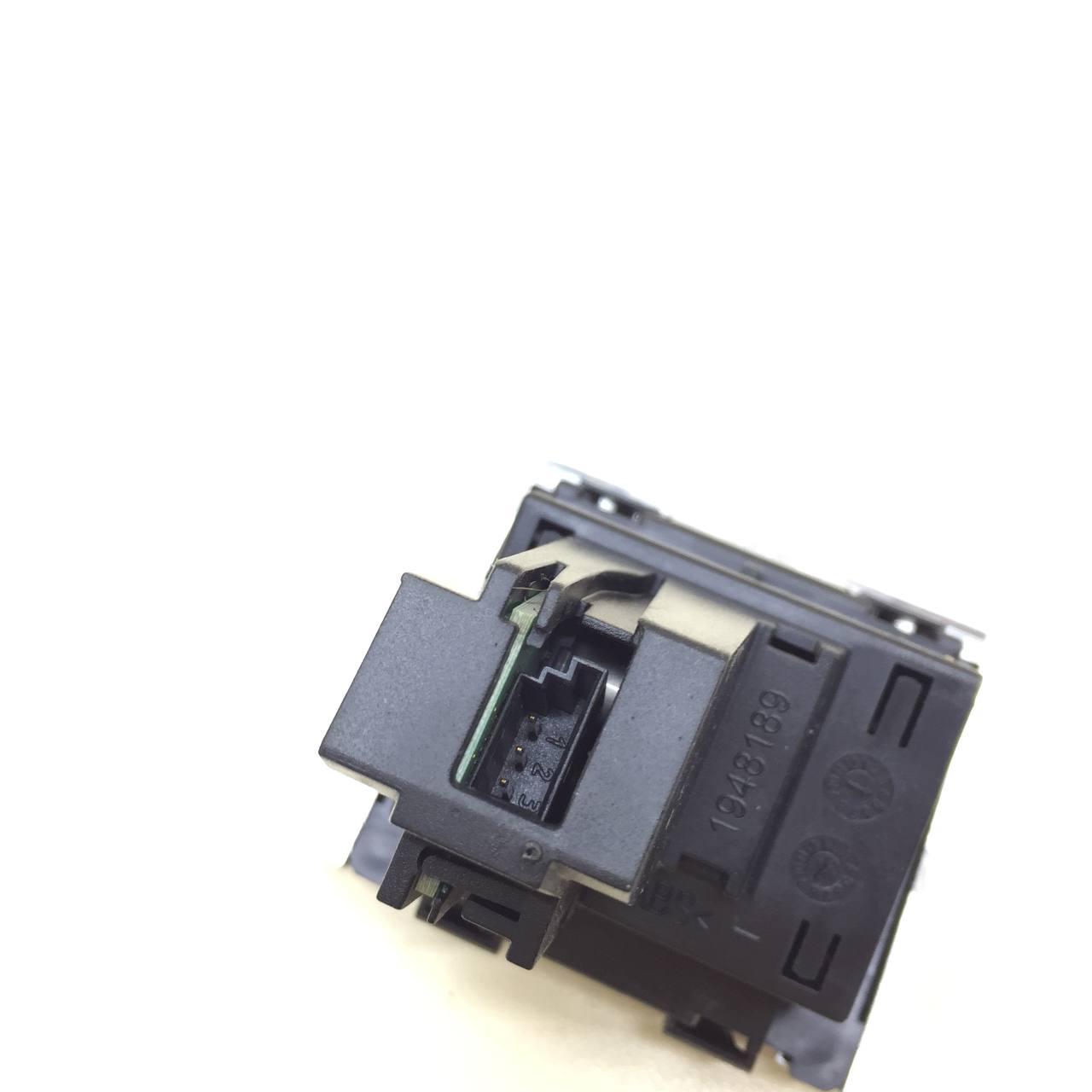 Часы Volkswagen Passat B7 2011-2015