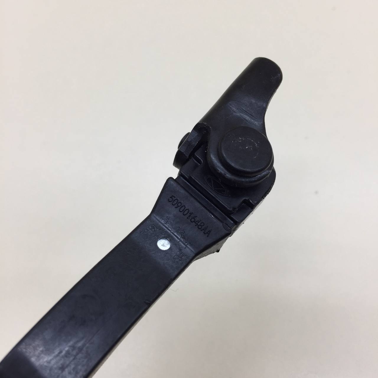 Ограничитель двери Chery Tiggo 4 Pro 2021>