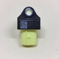 Датчик AIR BAG Toyota Camry (XV70) 2017>