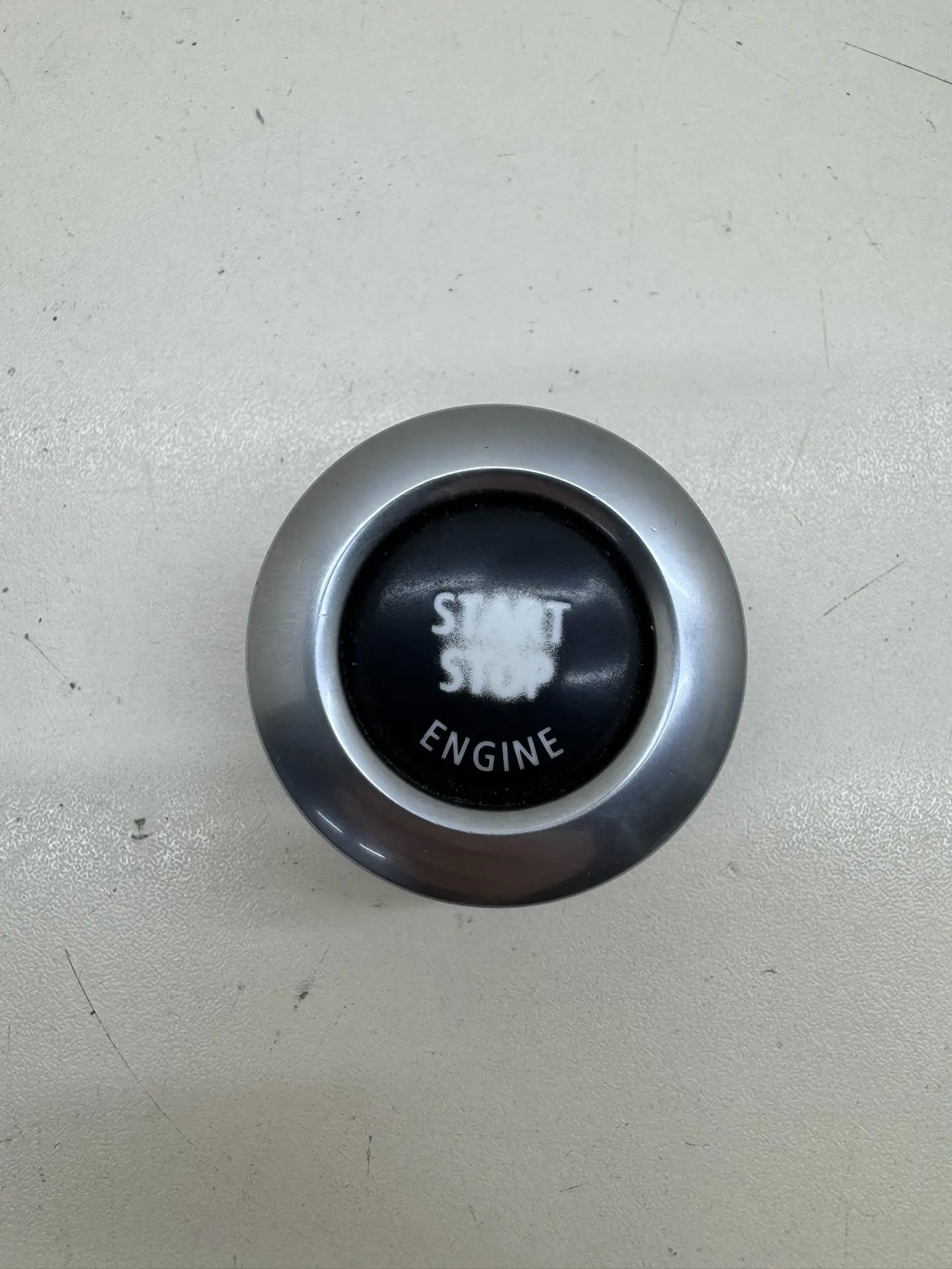 Кнопка запуска двигателя BMW 1-series E87/E81 2004-2011