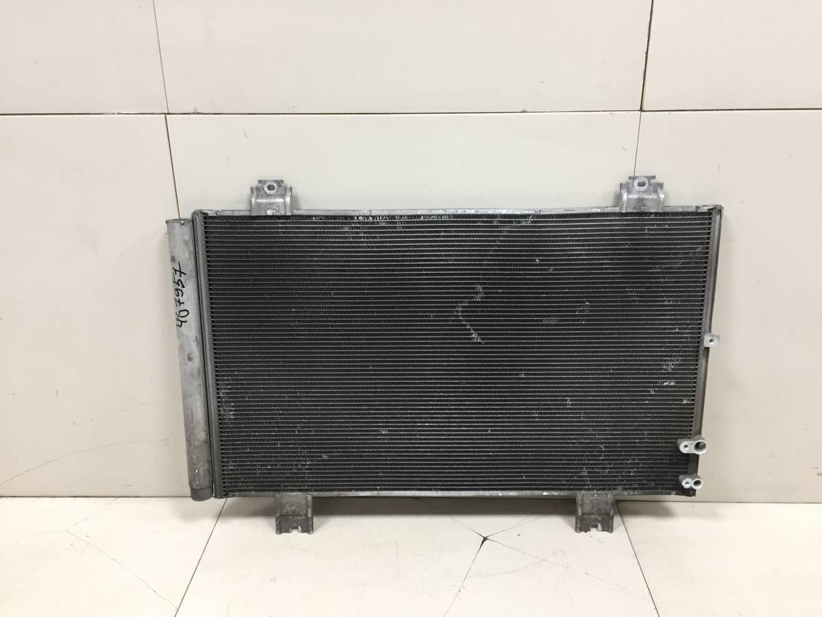 Радиатор кондиционера (конденсер) Toyota Crown Majesta (S180) 2004-2009