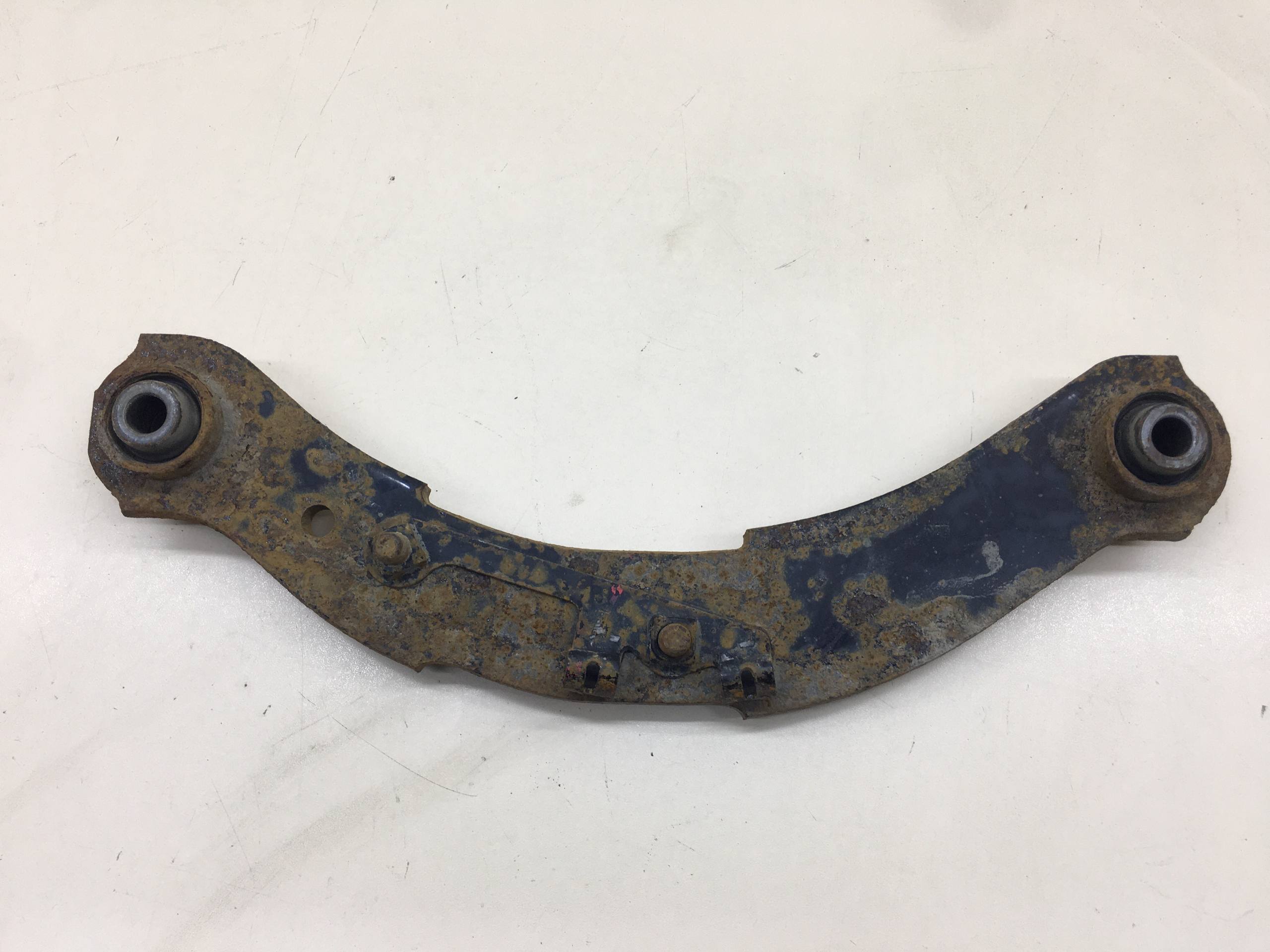 Рычаг задний верхний Mitsubishi Outlander (GF) 2012>