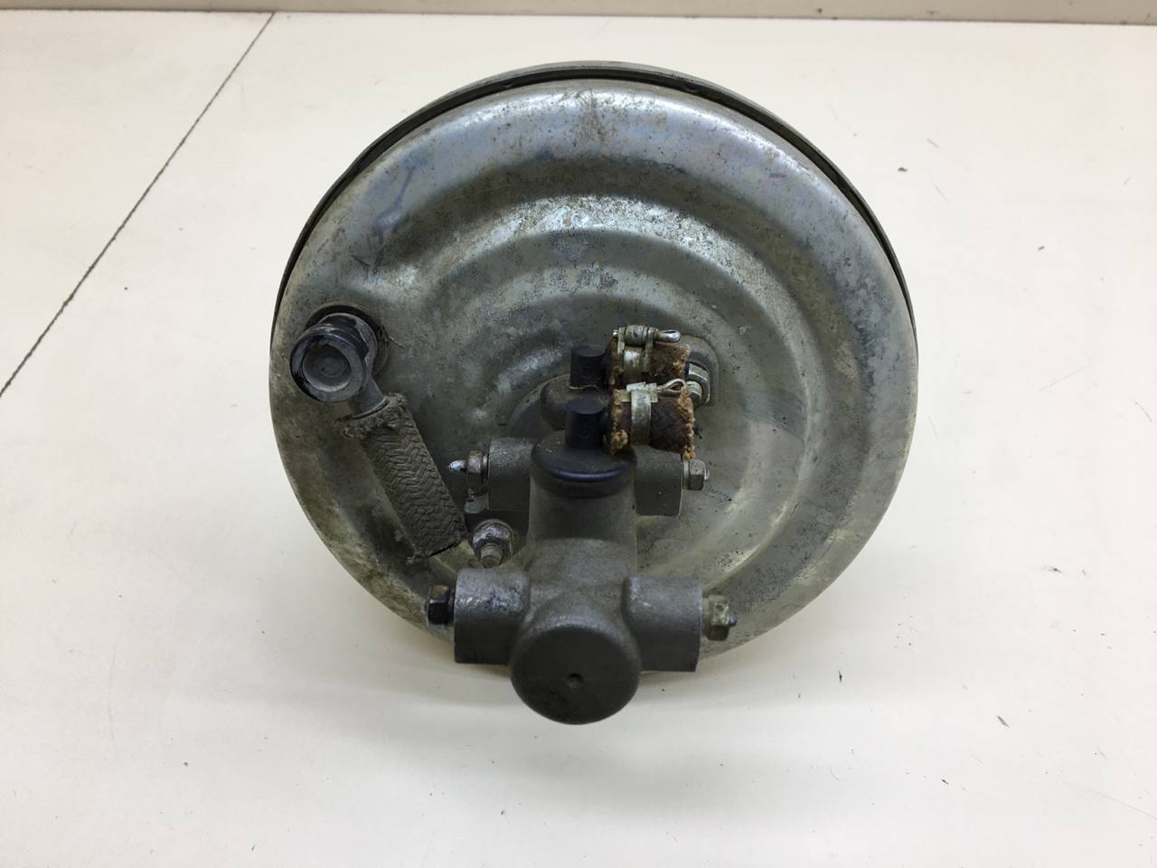 Усилитель тормозов вакуумный Lada Niva 4х4 2121 1977-2021