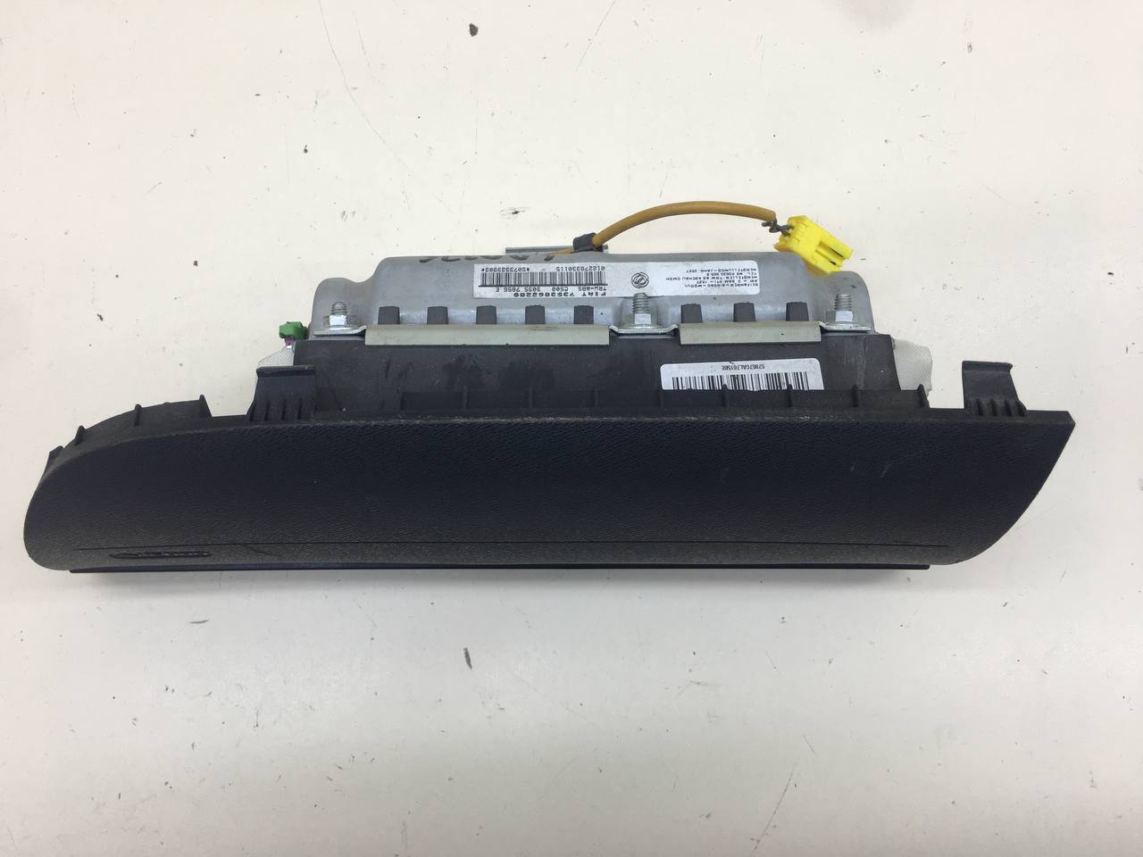 Подушка безопасности пассажирская (в торпедо) Fiat Albea 2002-2012