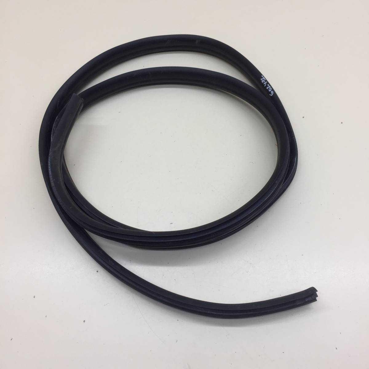 Уплотнитель проема двери задней левой Lada X-RAY 2016>