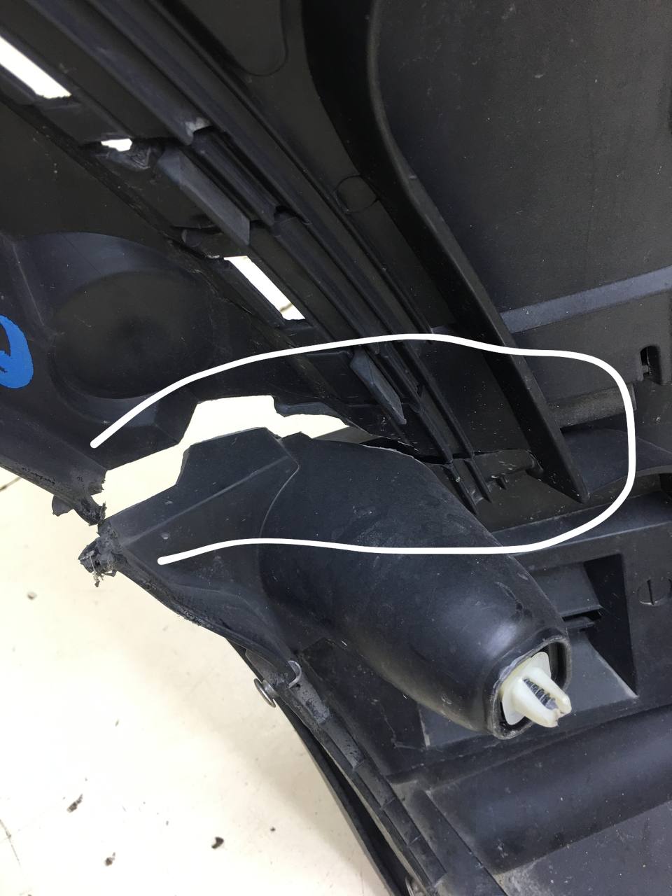 Бампер задний Volvo XC90 2002-2015