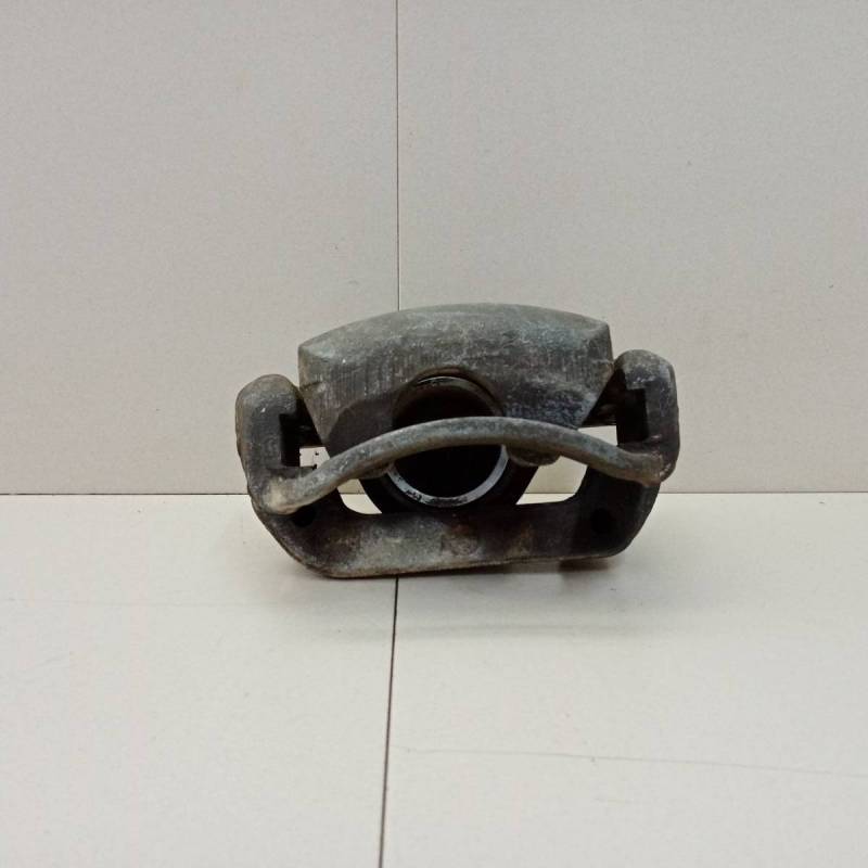 Суппорт передний левый Toyota Mark II  (X90) 1992-1996