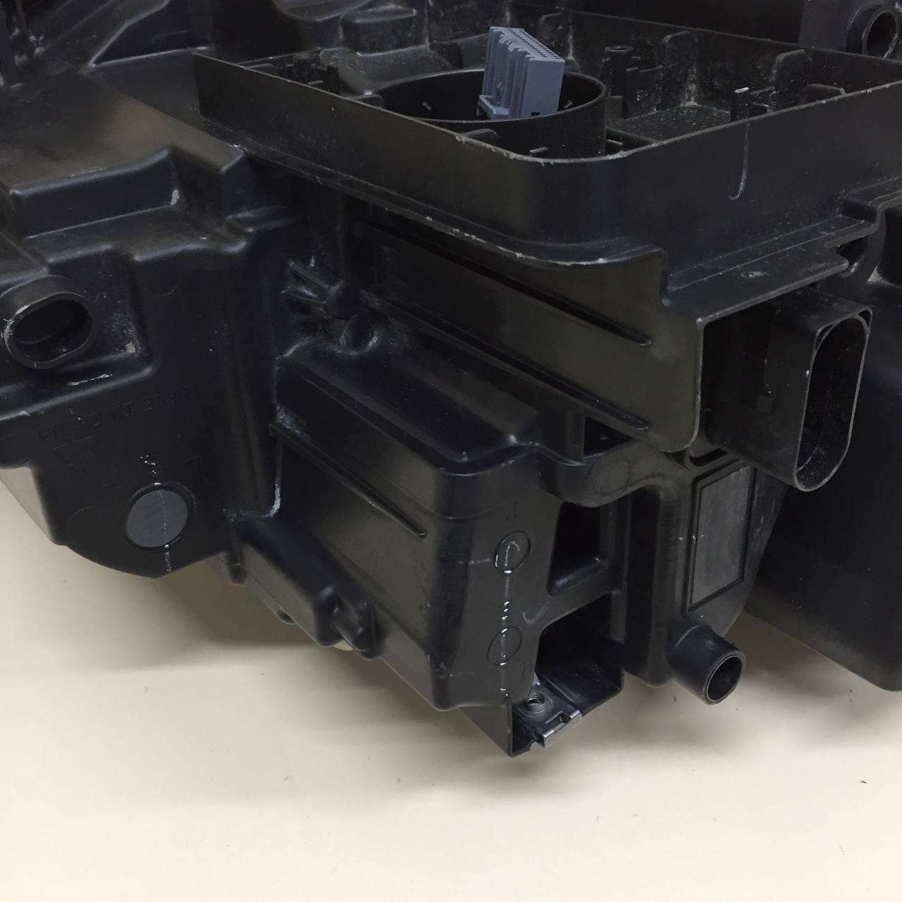 Фара правая Geely Atlas Pro (NL-3) 2019-2025