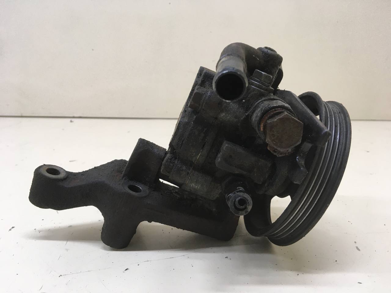 Насос гидроусилителя (электрогидроусилитель, ЭГУР) Kia Spectra (SD) 2004-2011