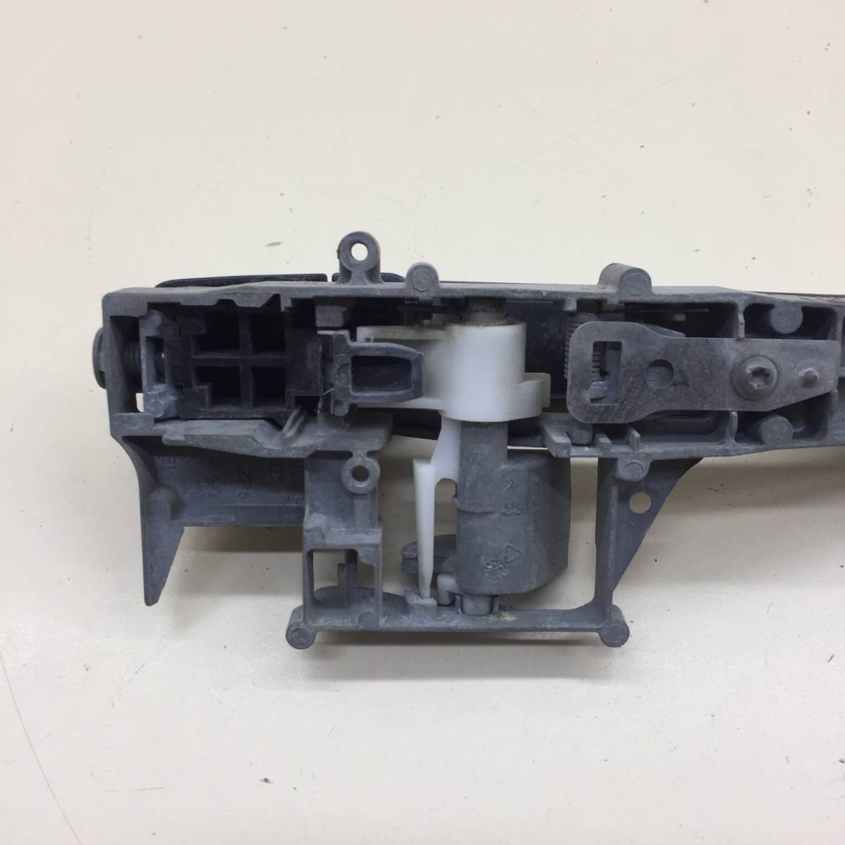 Ручка двери передней наружная правая Peugeot 308 2007>