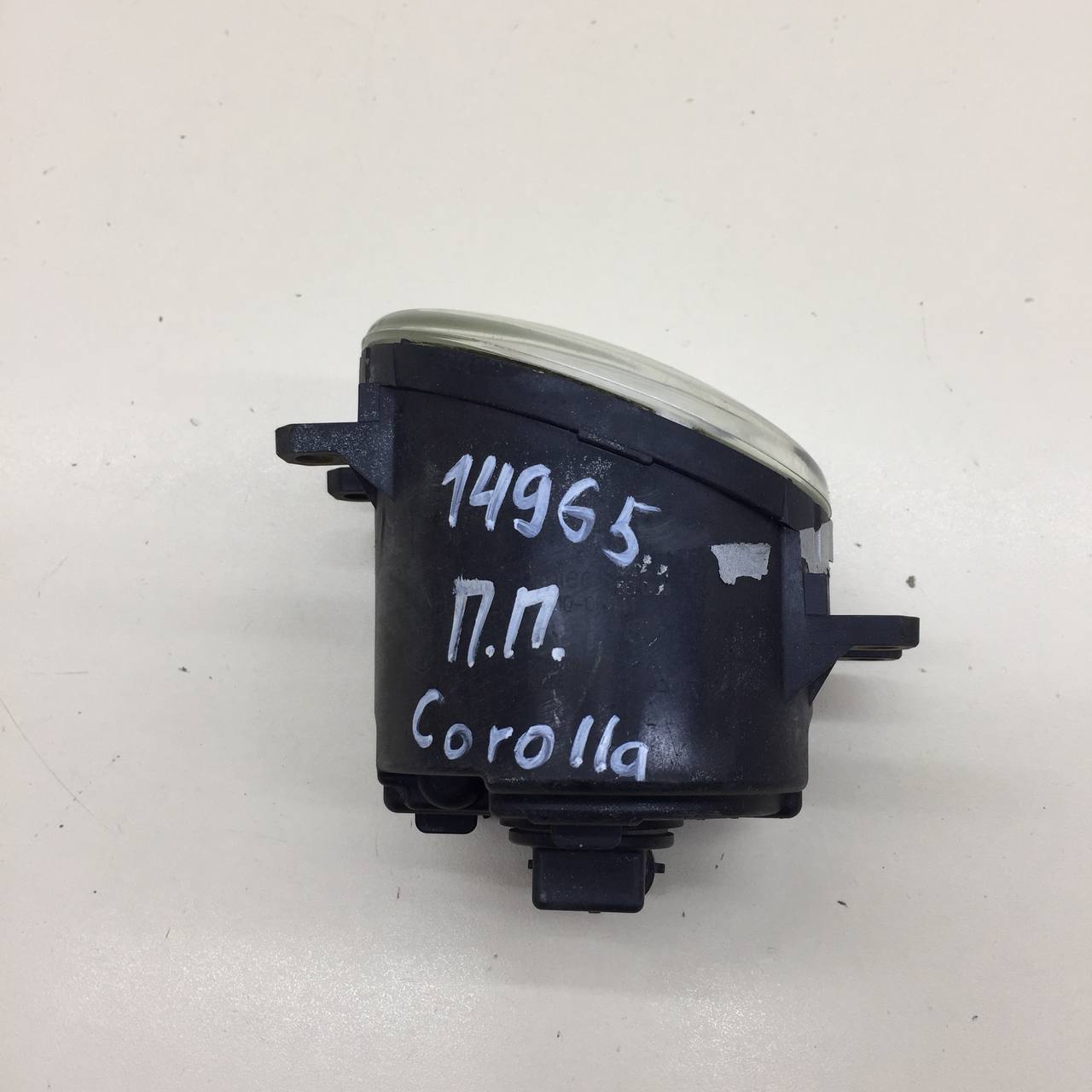 Фара противотуманная правая Toyota Auris (E150) 2006-2012