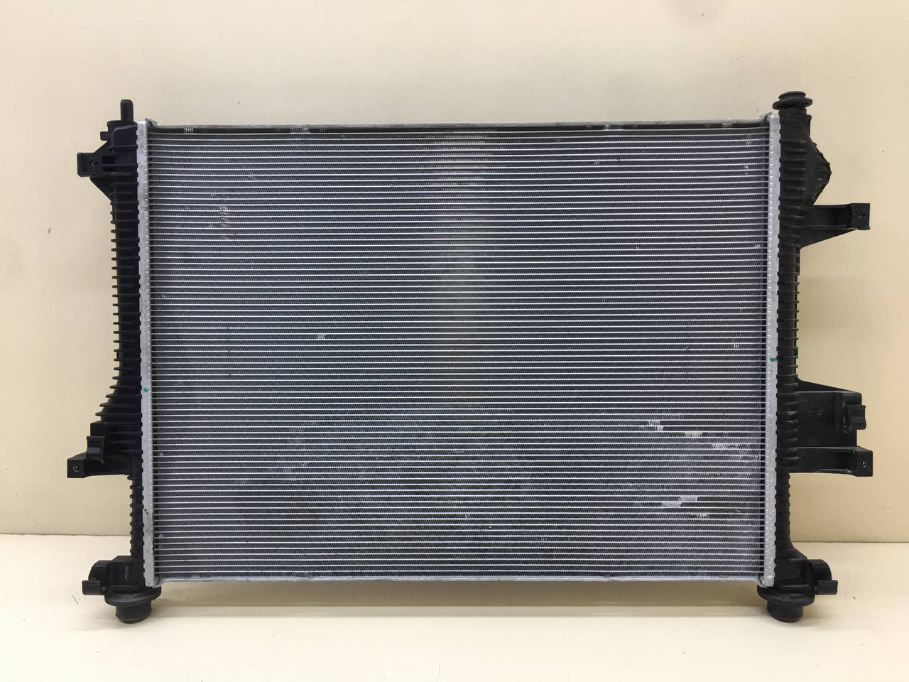 Радиатор охлаждения двигателя OMODA C5 2021>