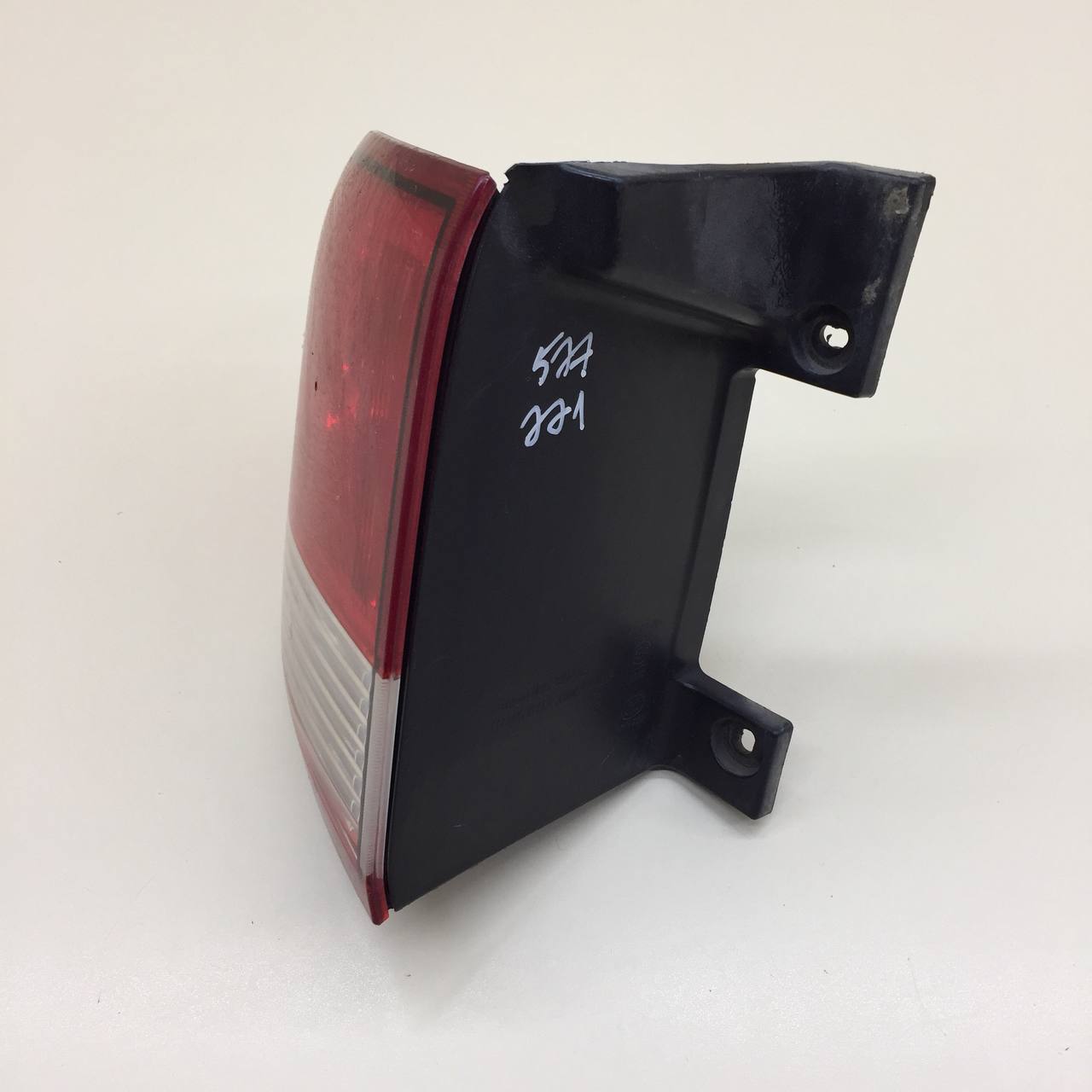 Фонарь задний левый SsangYong Kyron 2005-2015