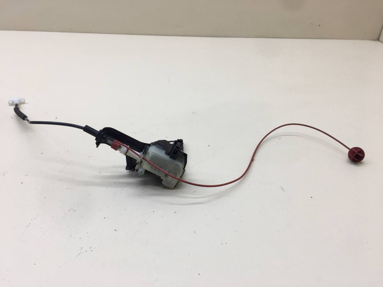 Активатор замка крышки бензобака Audi TT (8J) 2006-2015