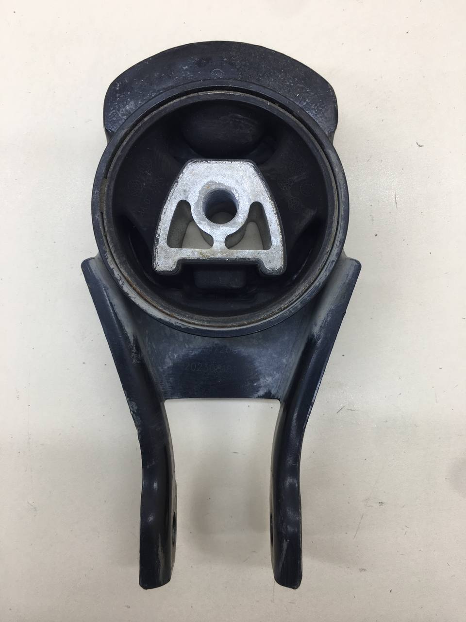 Опора двигателя задняя Jetour Dashing 2022>