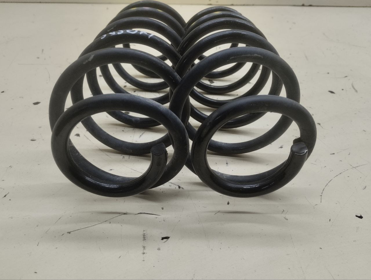 Пружина задняя Toyota Corolla E180 2013-2019