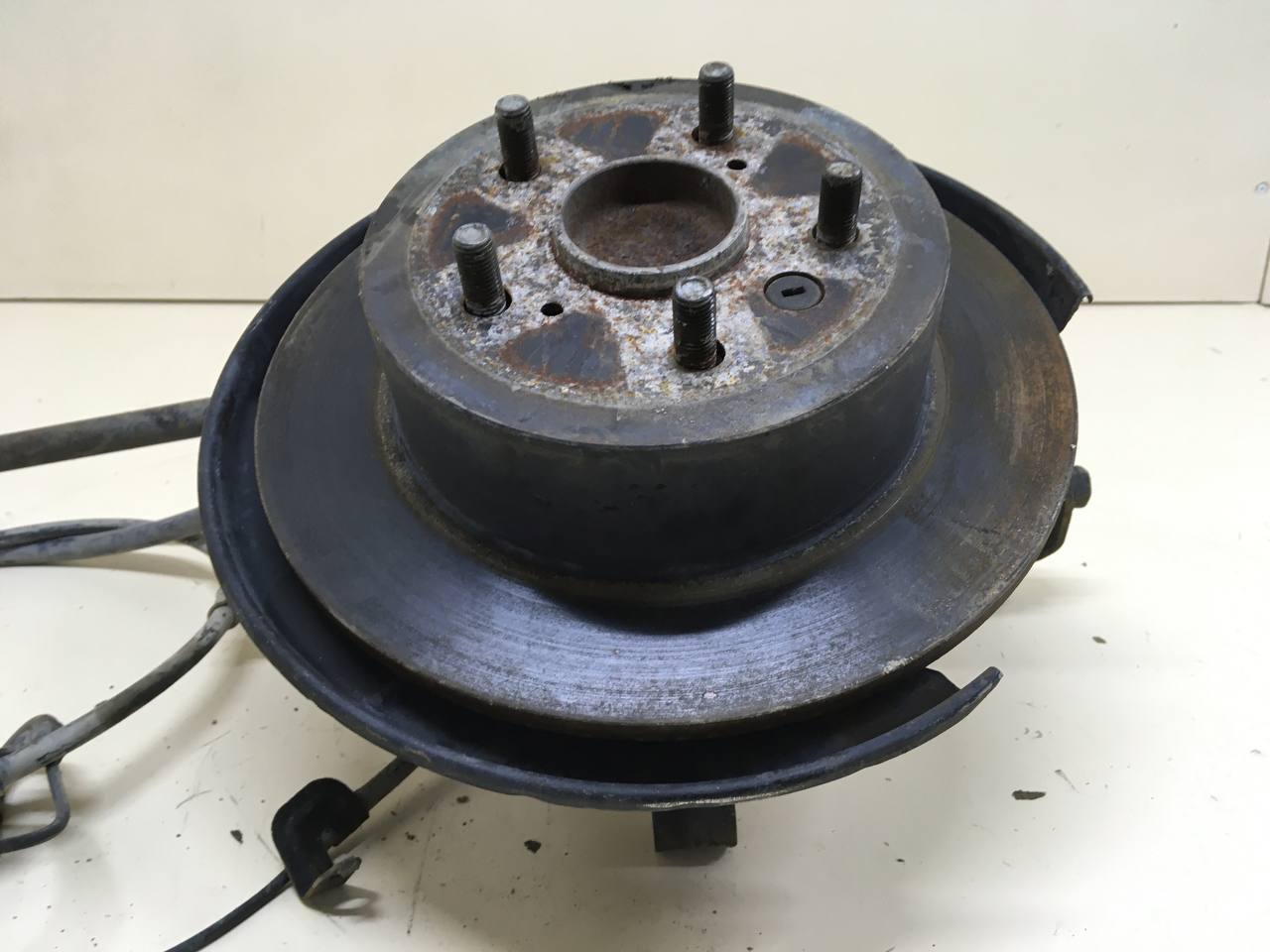 Кулак поворотный задний правый Toyota Camry (XV50) 2011-2017