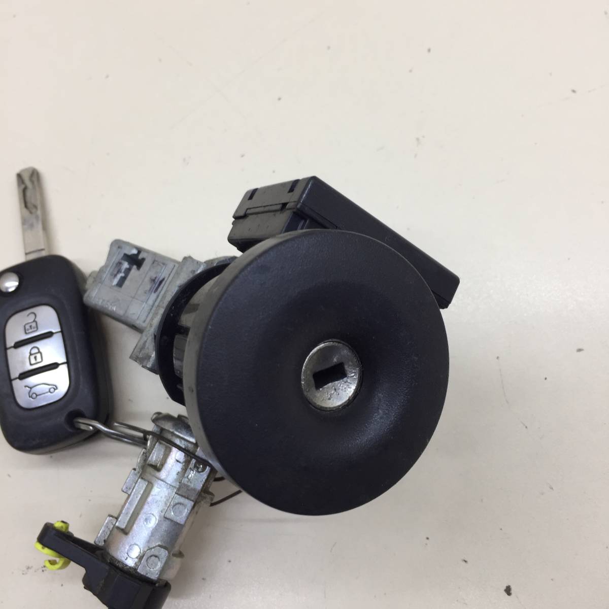 Замок зажигания Lada X-RAY 2016>