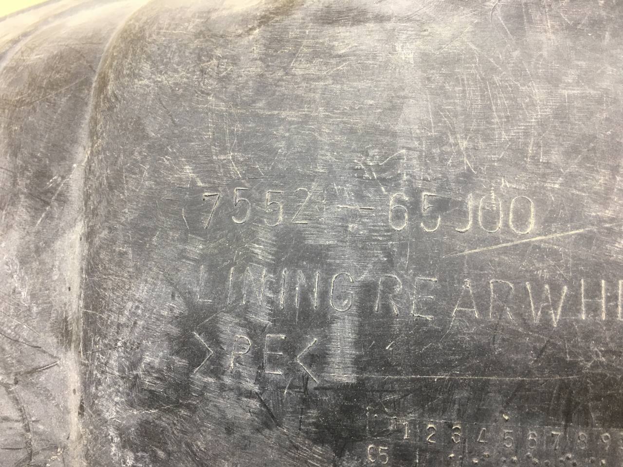 Локер задний правый Suzuki Grand Vitara 2005-2015