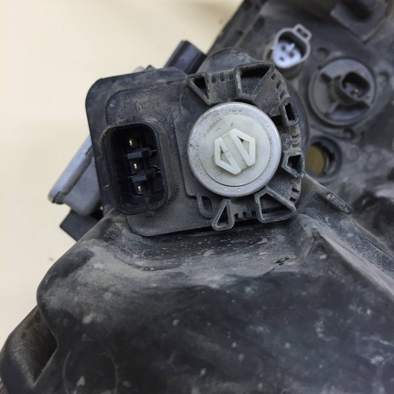 Фара правая Nissan DAYZ (B21W) 2013-2019