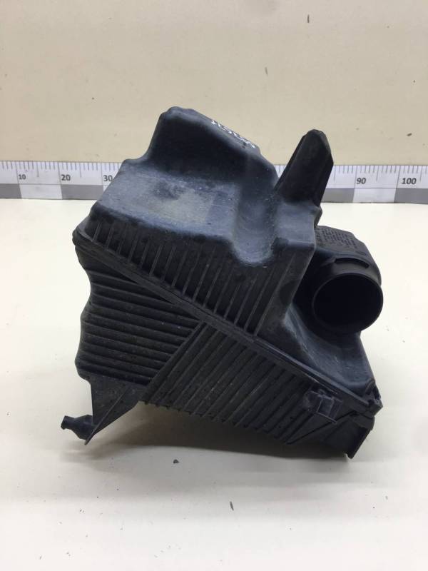 Корпус воздушного фильтра Renault Megane (2) 2002-2009