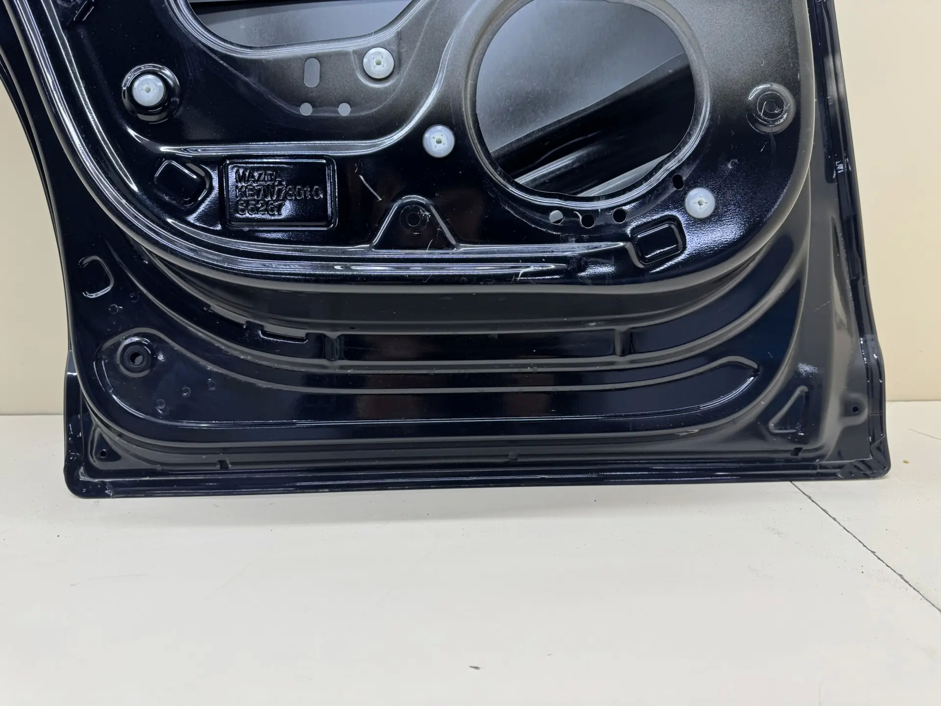 Дверь задняя левая Mazda CX-5 (KF) 2017>