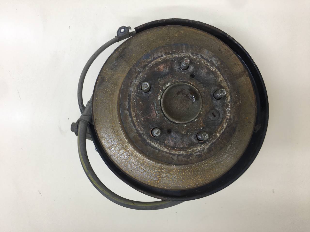 Кулак поворотный задний правый Toyota Camry (XV50) 2011-2017