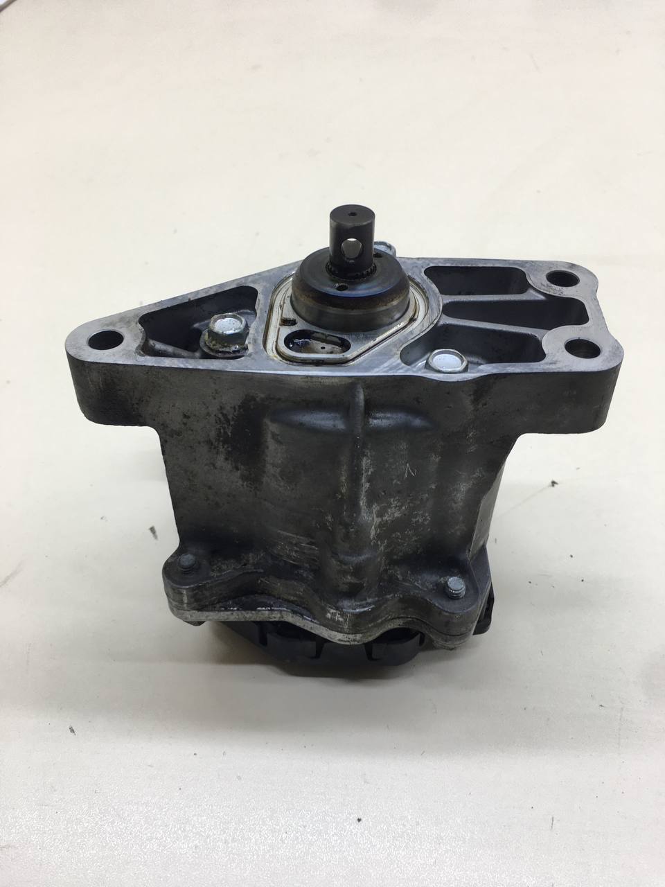 Механизм изменения фаз ГРМ Toyota Rav 4 (A30) 2006-2013