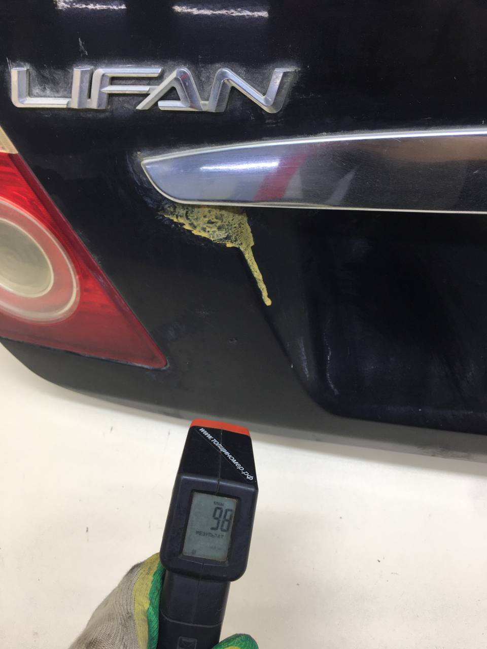 Крышка багажника Lifan Breez 2007-2012