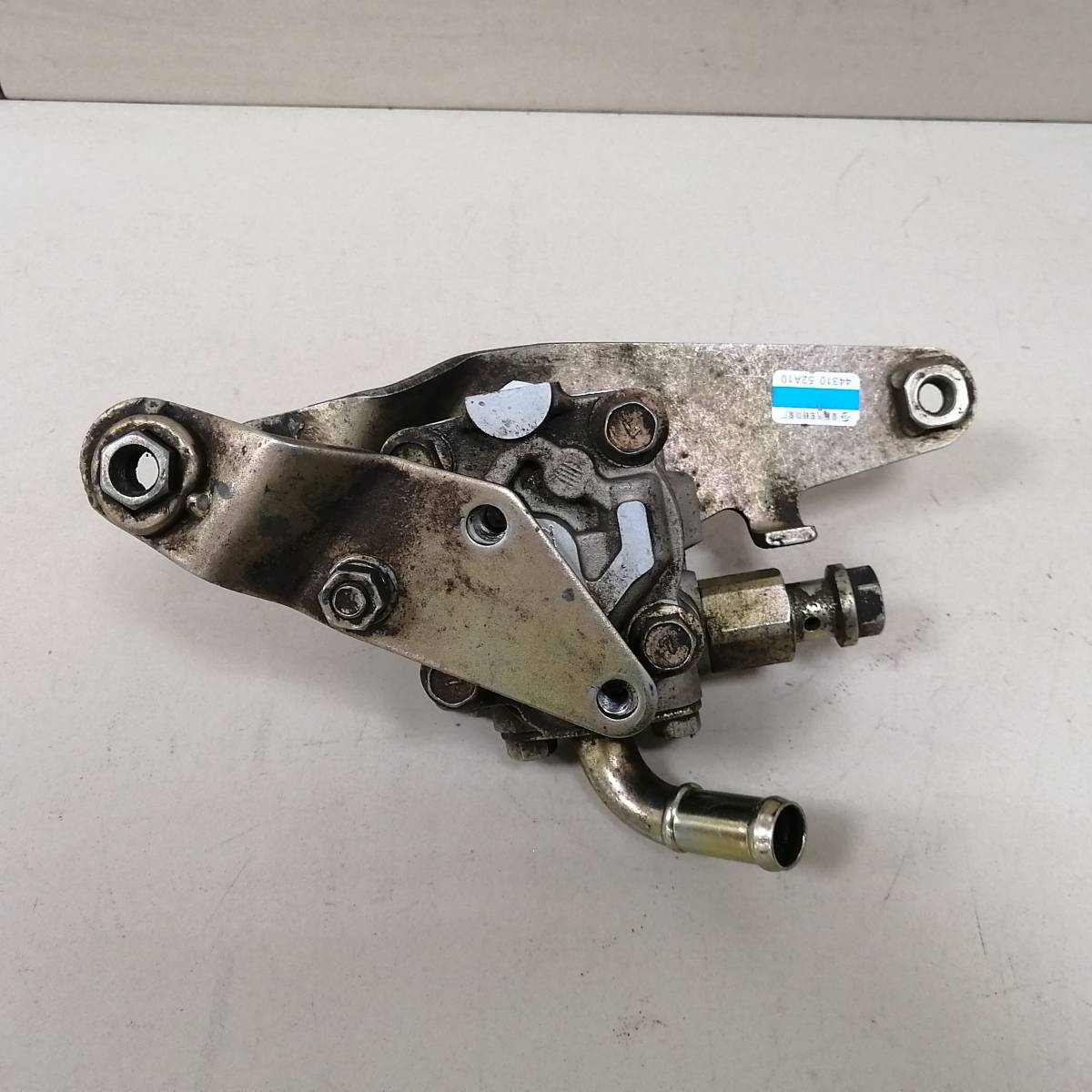 Насос гидроусилителя (электрогидроусилитель, ЭГУР) FAW Vita 2008>