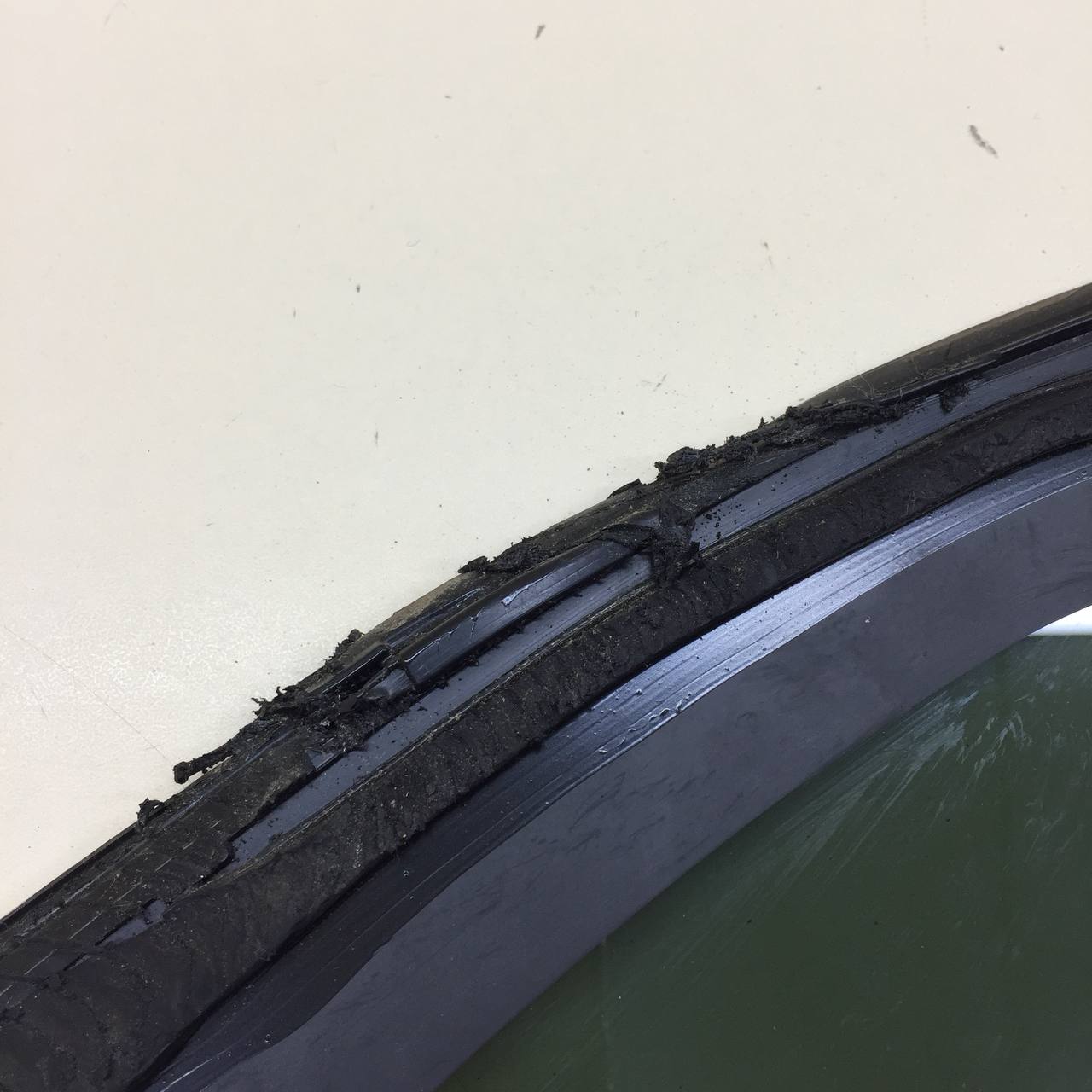 Стекло кузовное глухое левое Changan UNI-K 2020>