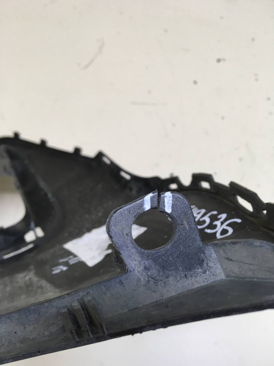 Накладка переднего бампера правая Volkswagen Taos 2020>