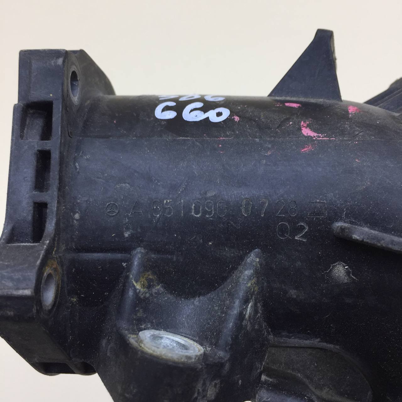 Коллектор впускной Mercedes-Benz C-Class (W205) 2014>