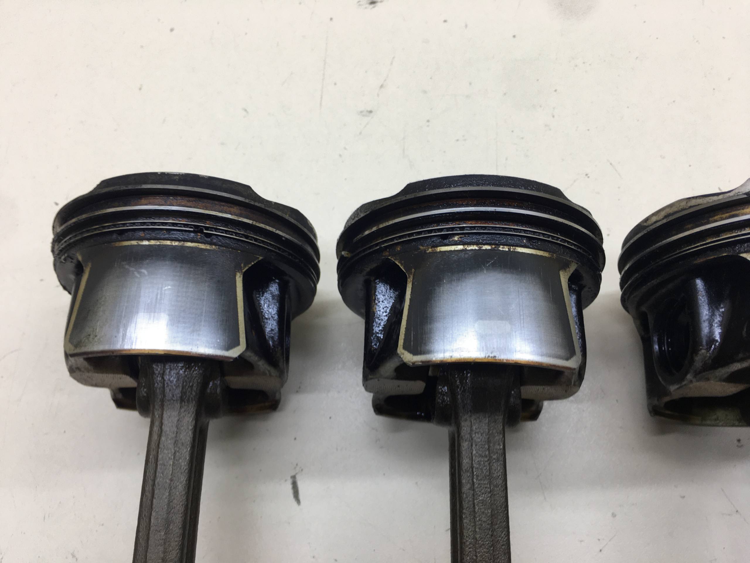 Поршень с шатуном Nissan Qashqai (J11) 2014>