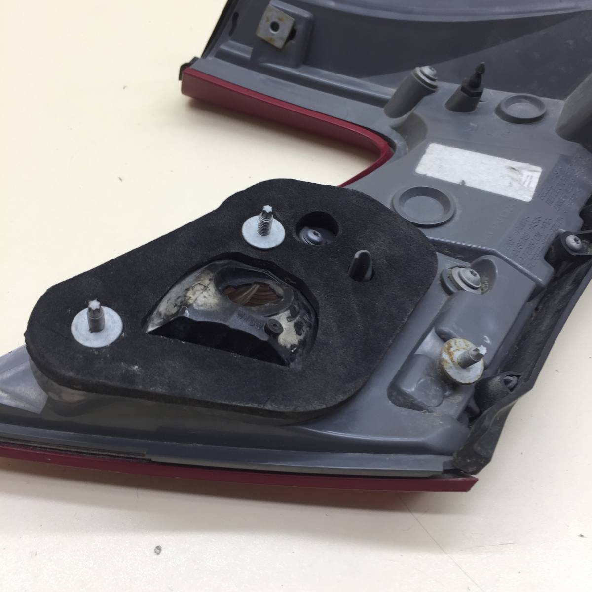 Фонарь задний внутренний левый Honda Civic 5D 2012>