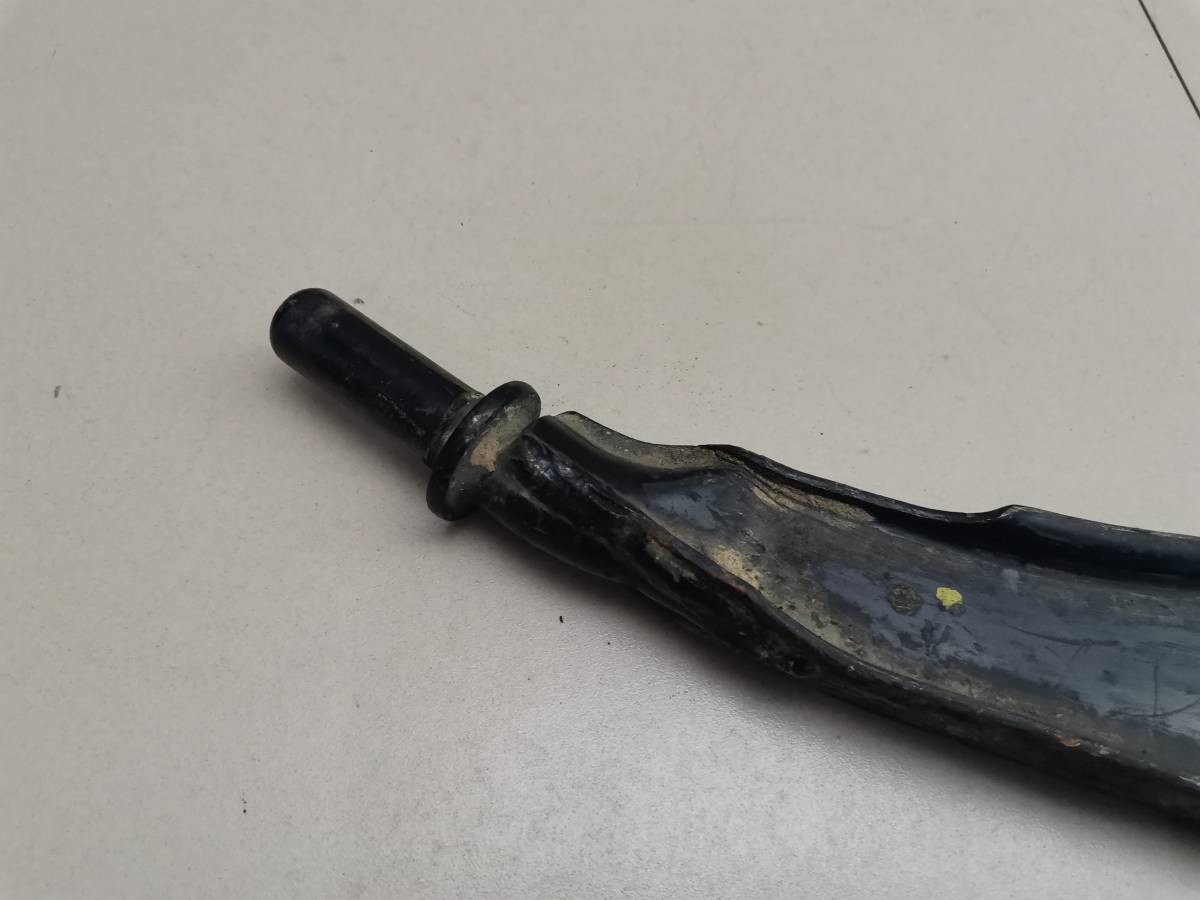 Рычаг передний левый Nissan Almera (N15) 1995-2000