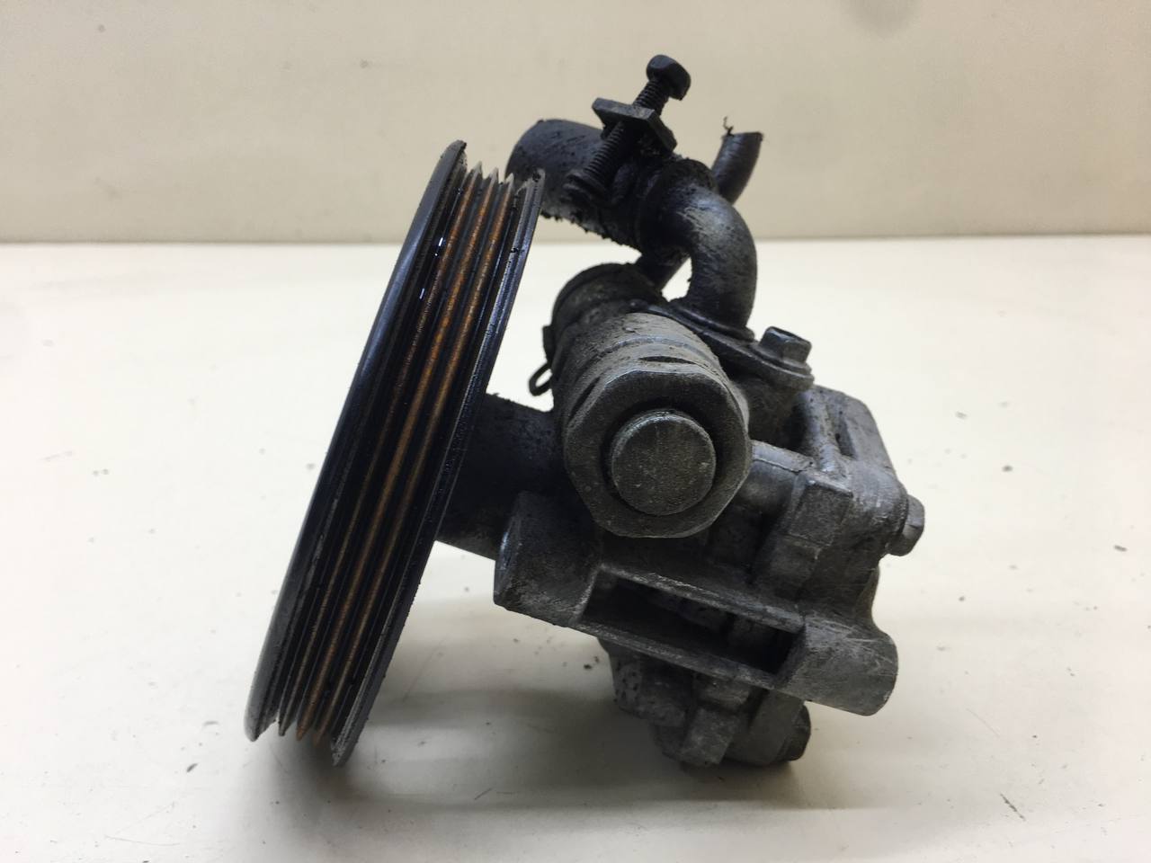 Насос гидроусилителя (электрогидроусилитель, ЭГУР) Suzuki Liana 2001-2007