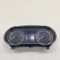 Панель приборов Lada Vesta 2015>