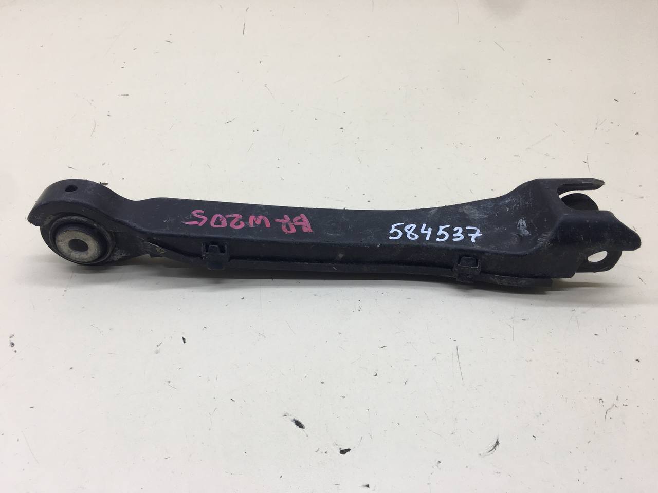 Рычаг задний нижний Mercedes-Benz C-Class (W205) 2014>