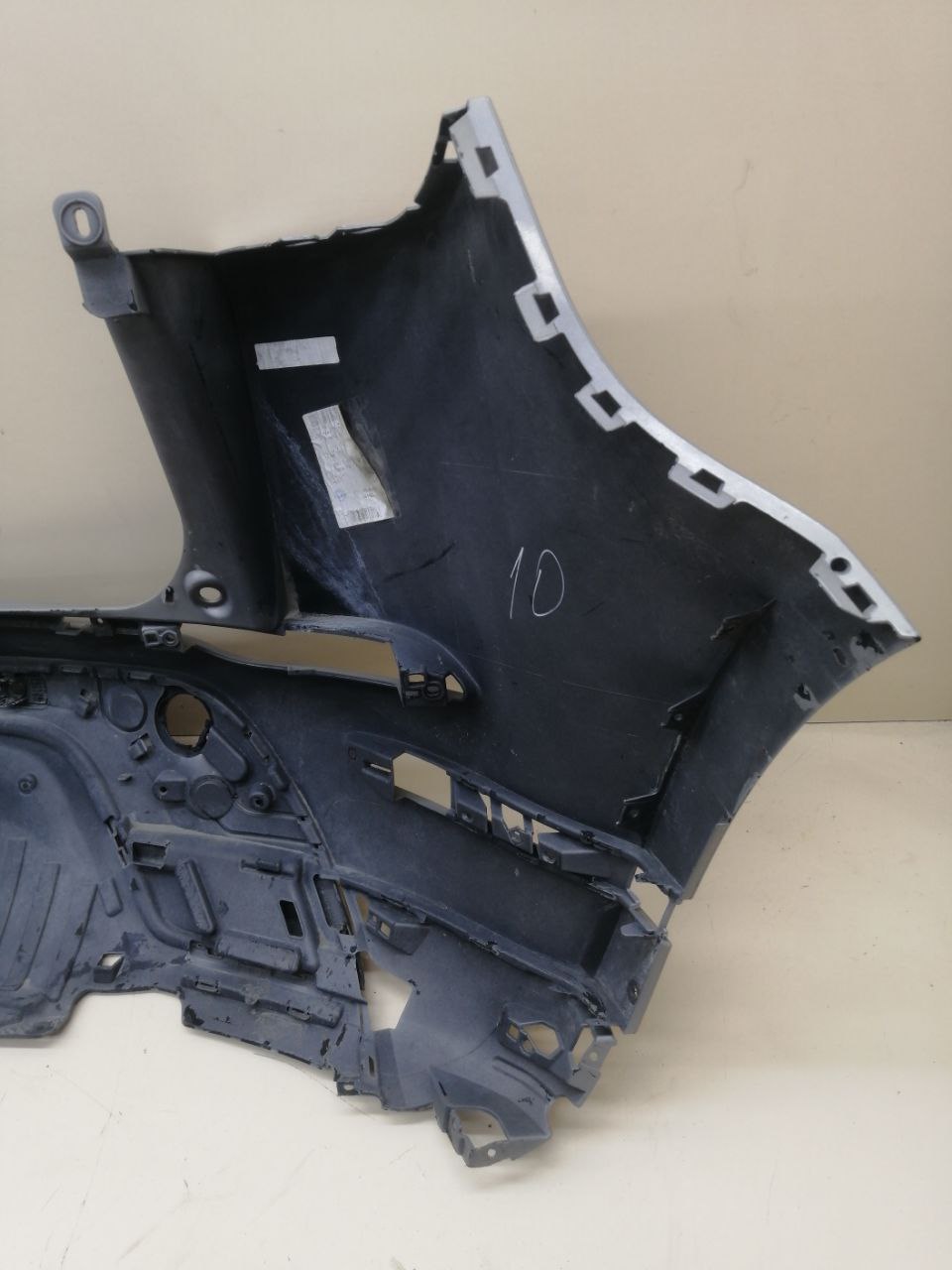 Бампер задний Land Rover Range Rover Evoque  2018>