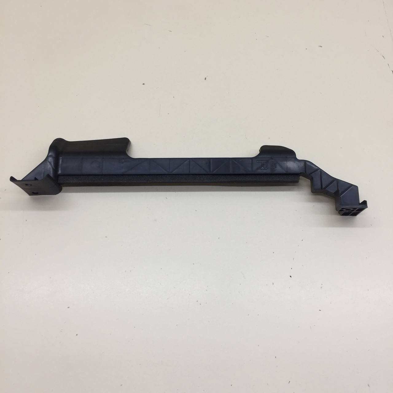 Воздуховод радиатора Kia Picanto (TA) 2011-2017