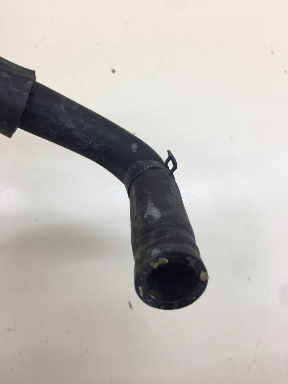 Насос водяной (помпа) Volkswagen Passat B7 2011-2015