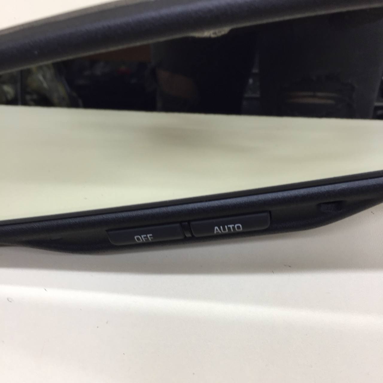 Зеркало заднего вида Cadillac Escalade 3 2006-2014