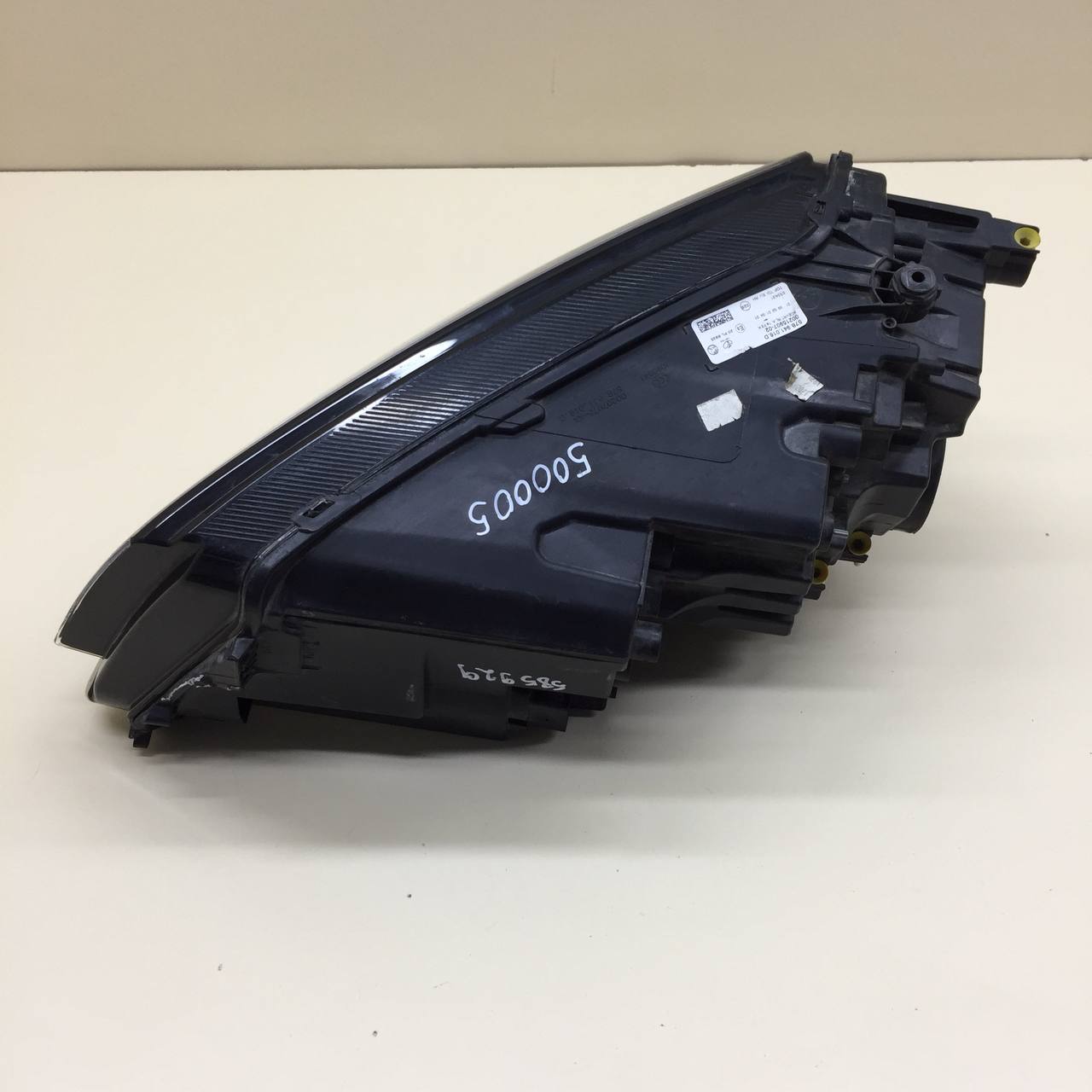 Фара правая Skoda Karoq 2017>