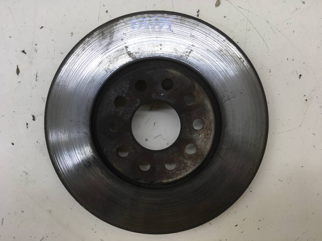 Диск тормозной передний Volkswagen Passat B7 2011-2015