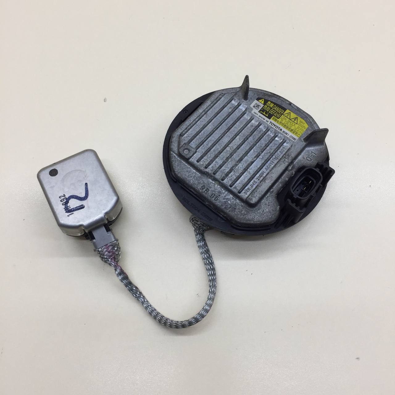 Блок ксеноновой лампы Toyota Camry (XV50) 2011-2017