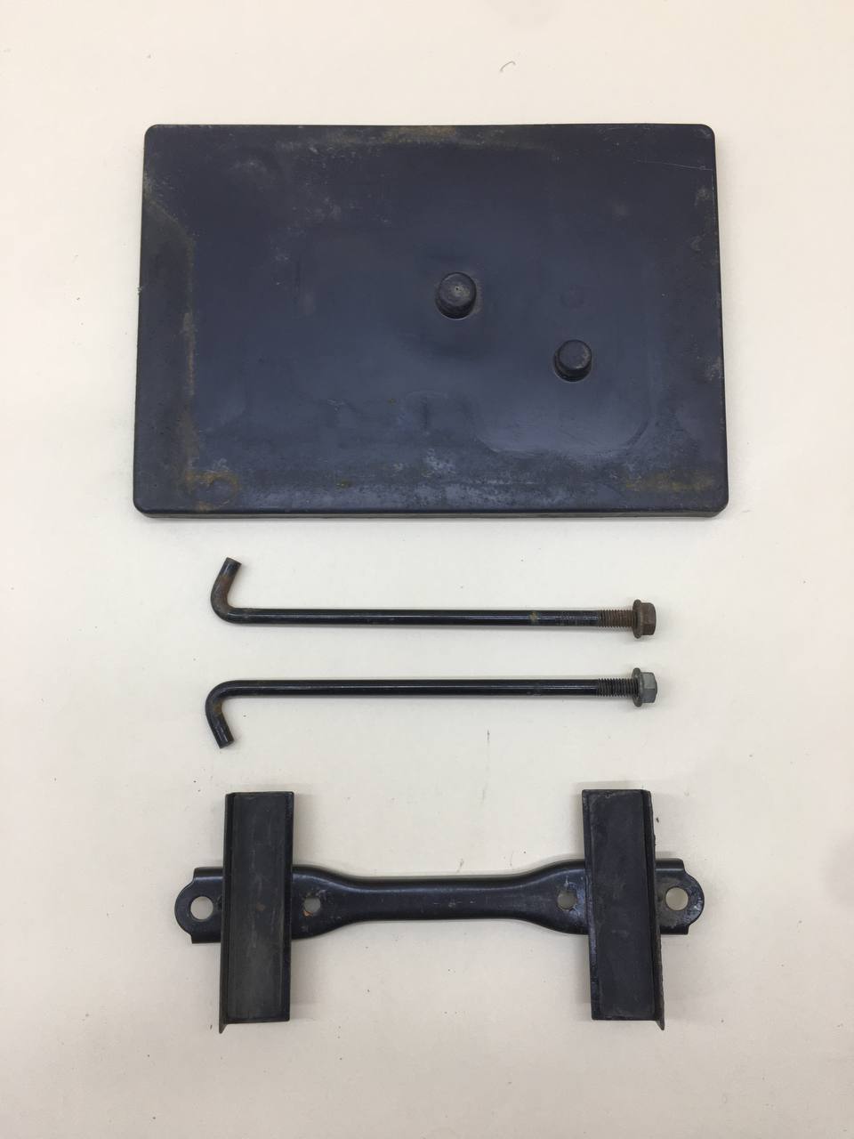 Крепление АКБ (корпус / подставка) Haval H6 2014-2020