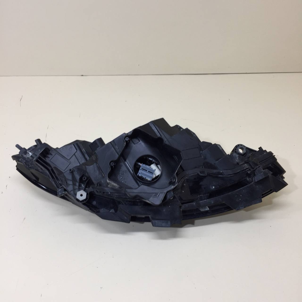 Фара левая Land Rover Range Rover Evoque  2018>